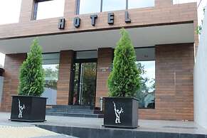 Hollywood De Luxe Hotel