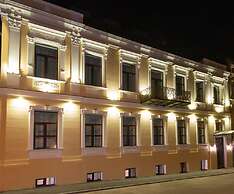 Royal Inn