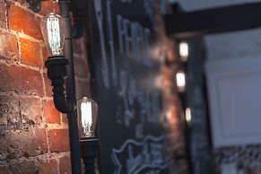 Box Inn - Hostel