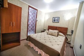 Hotel Sahara Inn