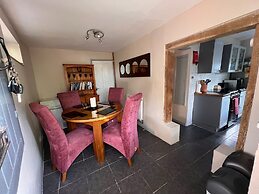 Myrtle Cottage