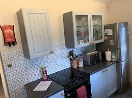 Myrtle Cottage