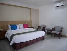 Nine Smiths Hotel Chiang Mai