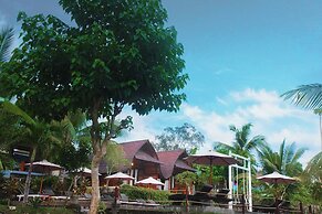 Mamaras Guest House