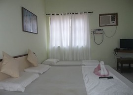 Senhor Angelo Beach Resort