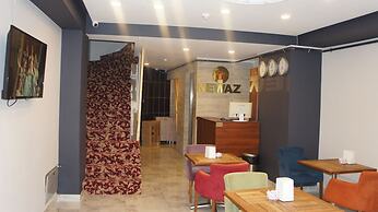 Newaz Hotel