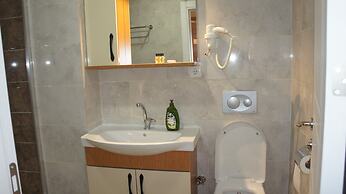 Newaz Hotel