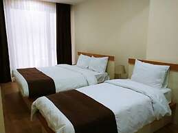 Newaz Hotel