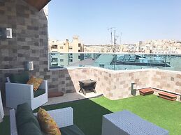 Marvelous Rooftop
