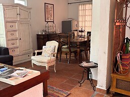 Colonial Villa Coyoacan