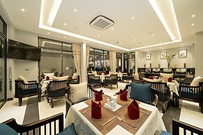 Eco Lux Riverside Hotel & Spa