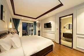 Eco Lux Riverside Hotel & Spa