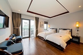 Eco Lux Riverside Hotel & Spa