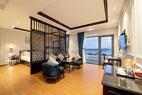Eco Lux Riverside Hotel & Spa