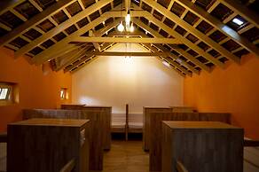Roambay Hostels