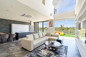 Luxury Hillside Villa with Sea Views