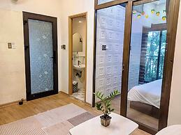 Seashine Apartment