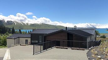 Ranginui at Lake Tekapo