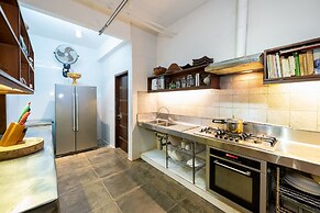 Villa Vajra