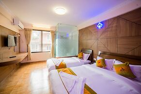 Hotel Ace