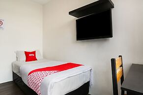 Hotel O Kl2f Rest & Go