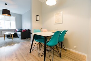 Baldur Apartments