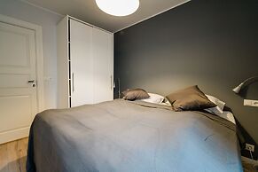 Baldur Apartments