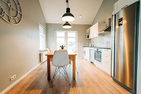 Baldur Apartments