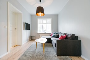 Baldur Apartments