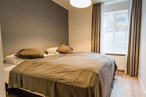 Baldur Apartments