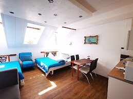 Meridian Apartments