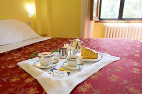 Hotel Iris