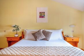 Hotel Iris