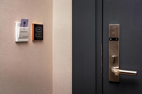 Best Western Premier Hidden Hills Hotel