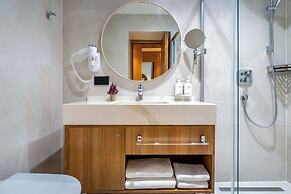 Best Western Premier Hidden Hills Hotel