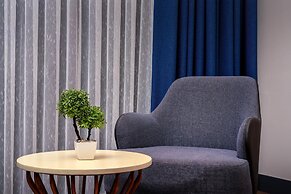 Best Western Premier Hidden Hills Hotel