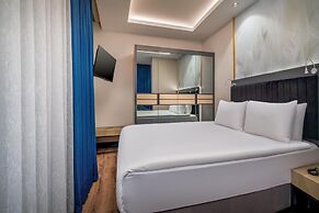 Best Western Premier Hidden Hills Hotel