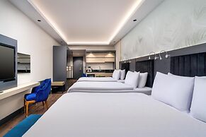 Best Western Premier Hidden Hills Hotel