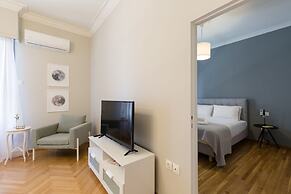 UPSTREET Acropolis Heart Apartments