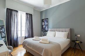 UPSTREET Acropolis Heart Apartments