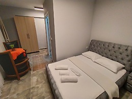 Noble House