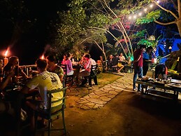 Awesome Place Hotel