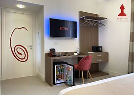 MoMa Suites