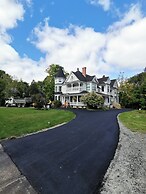 By The River Bed&breakfast