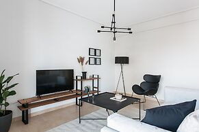 UPSTREET Superb & Comfy 2 BD Apt-Marousi