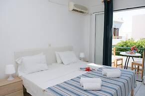 Hiona Apartments