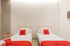 RedDoorz Plus @ Demangan Gejayan