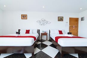 RedDoorz Plus @ San Roque Roxas City