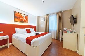 Reddoorz Plus @ Hotel Metro