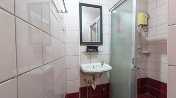 RedDoorz @ Downtown Tacloban